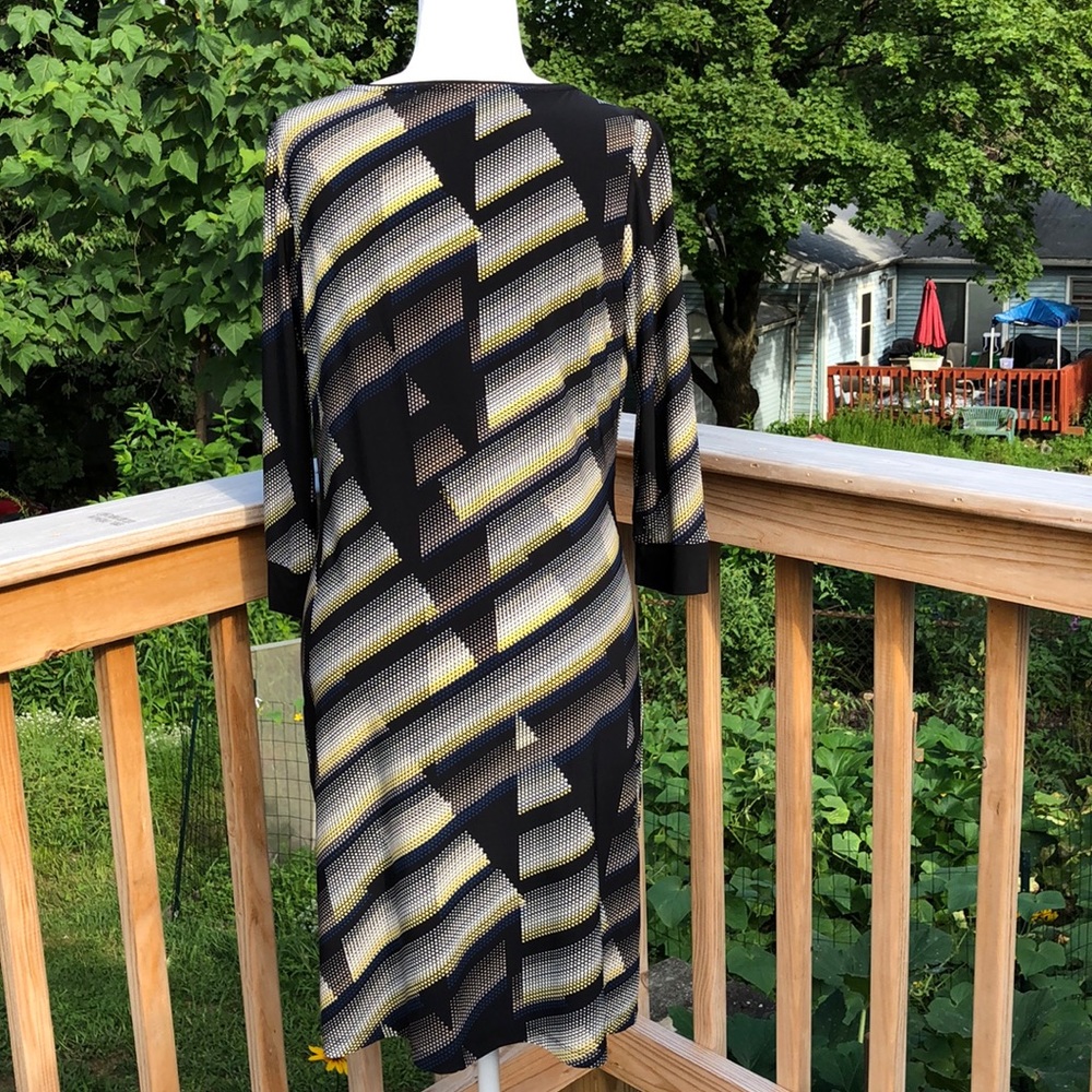 Liz Claiborne 3/4 sleeve dress - Picture 4 of 4